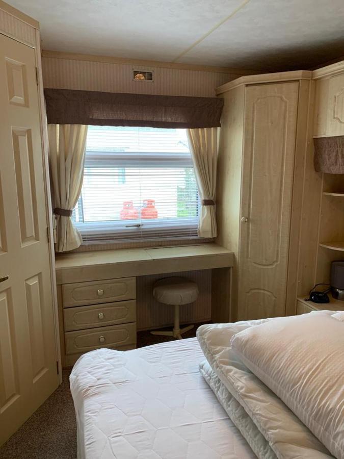 Hotel 6 Berth The Wolds Salisbury Addlethorpe Exterior foto