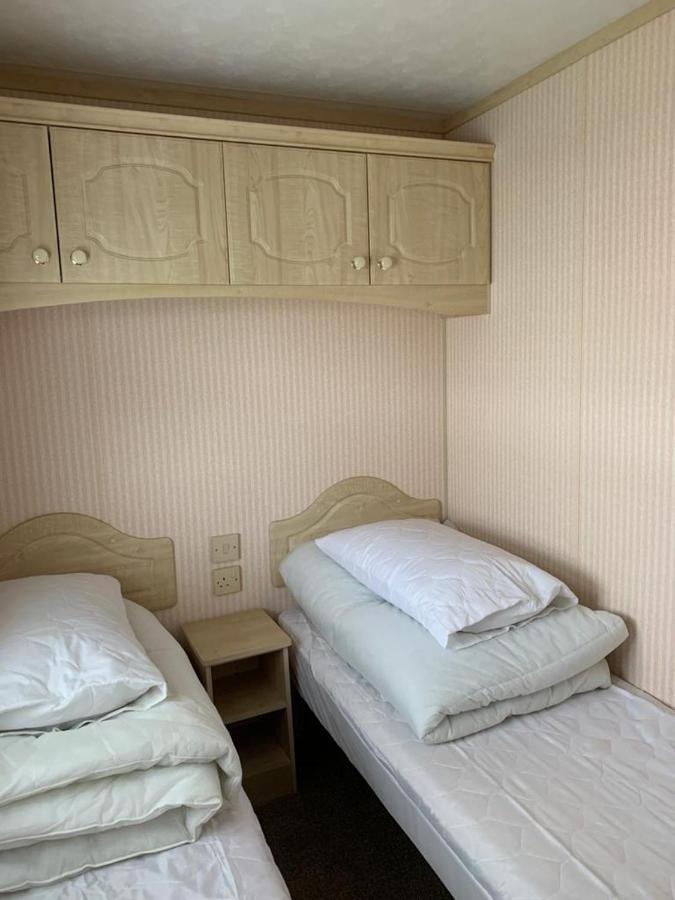 Hotel 6 Berth The Wolds Salisbury Addlethorpe Exterior foto